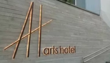 Fachadas urbanas vibrantes em Rio Preto com Placa em ACM Fachadas 10