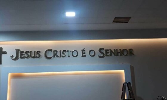 Letra Caixa em Aço Inox: Sinônimo de requinte para negócios em Rio Preto Letra Caixa em Aço Inox 7