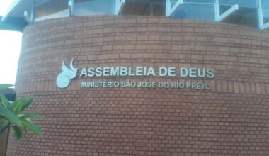 Letra Caixa em Aço Inox: Diferencie sua fachada com elegância Letra Caixa 9