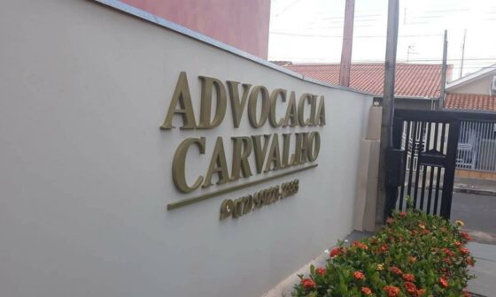 Design premium com Placa em ACM em Rio Preto Fachadas 3