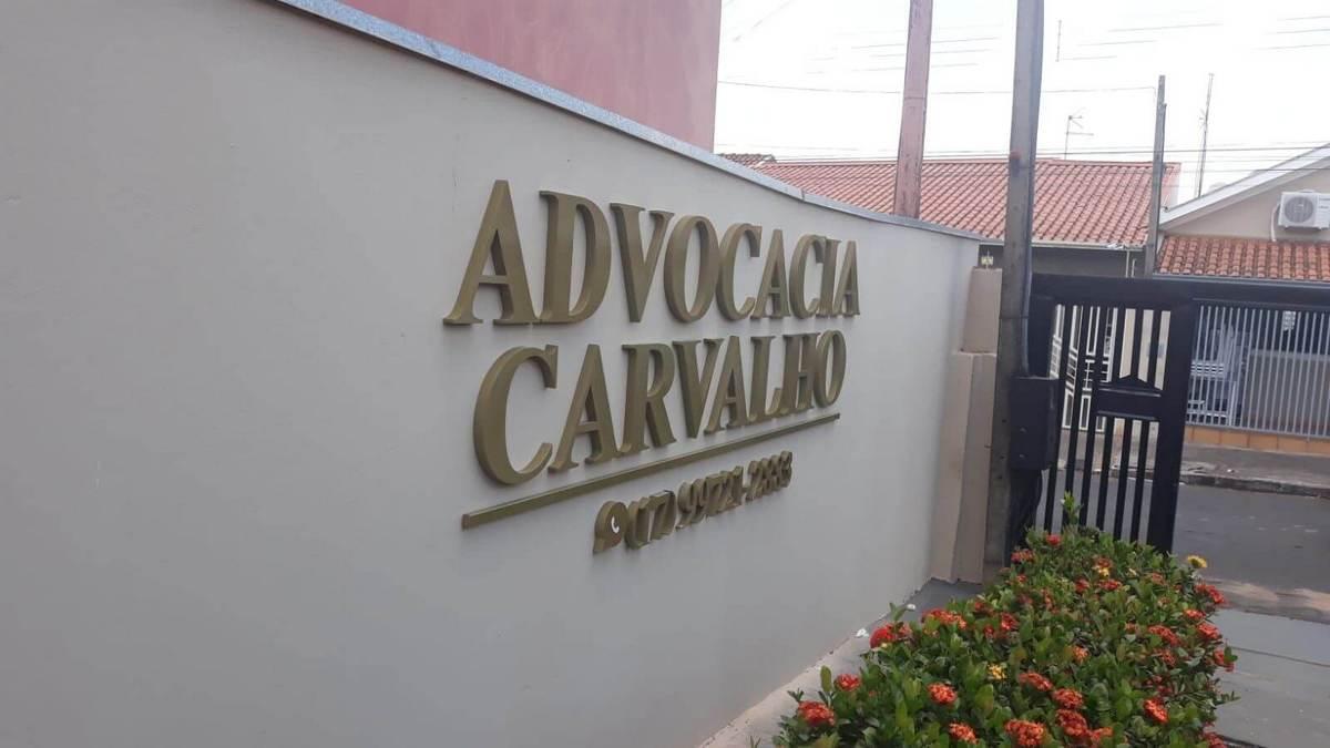 Design premium com Placa em ACM em Rio Preto Fachadas 1