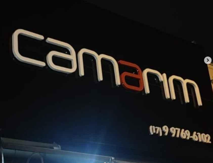 Estilo urbano com Placa em ACM em Rio Preto Fachadas 1