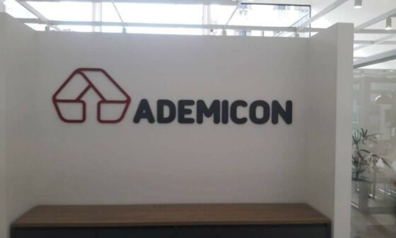 Fachadas clean em Rio Preto com Placa em ACM Fachadas 7