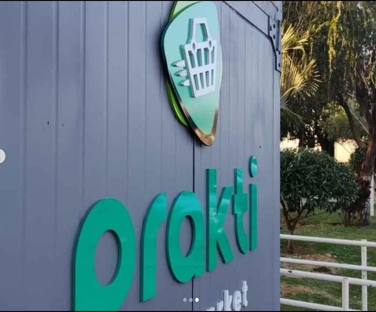 Como a Placa em ACM une estética e durabilidade no comércio de Rio Preto Fachadas 1