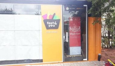 Fachadas urbanas sofisticadas com Placa em ACM no varejo de Rio Preto Fachadas 3